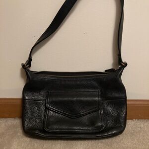 EUC Fossil Classic Black Leather Shoulder Bag With Brass Hardware